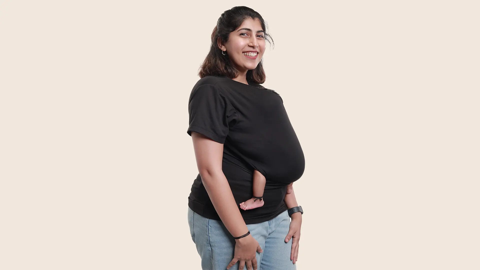 How a T-Shirt Baby Carrier Makes Parenting Hands-Free