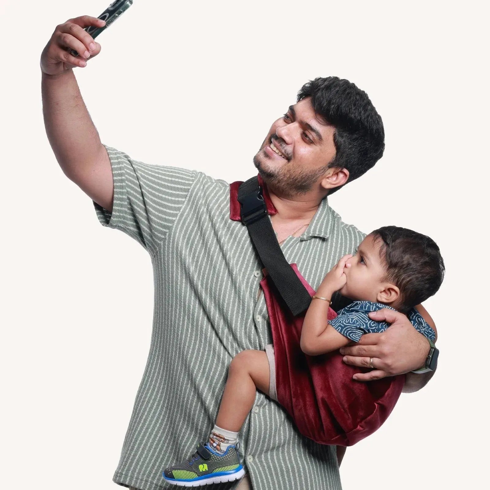 Snugs vs Other Brands: Best Baby Sling for Toddlers in India - Snugs