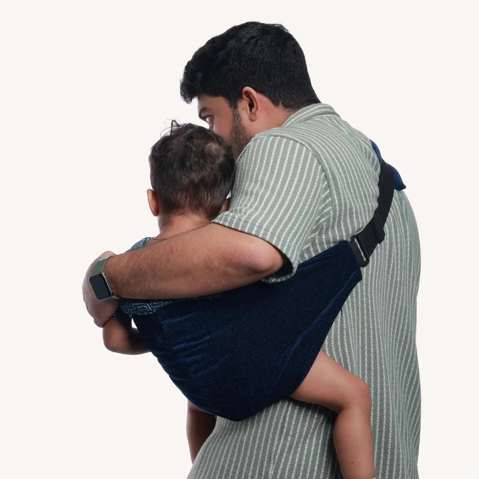 Tired Arms? Try Our Comfortable, Durable Arm Slings Today - Snugs