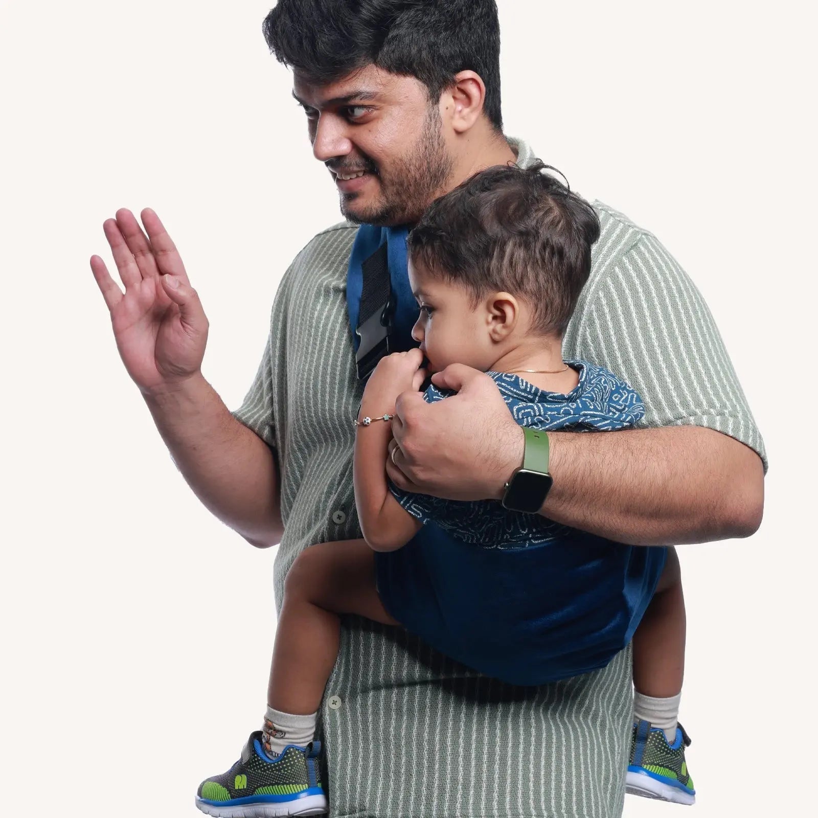 Snugs - Oxford Blue - Child Carrier