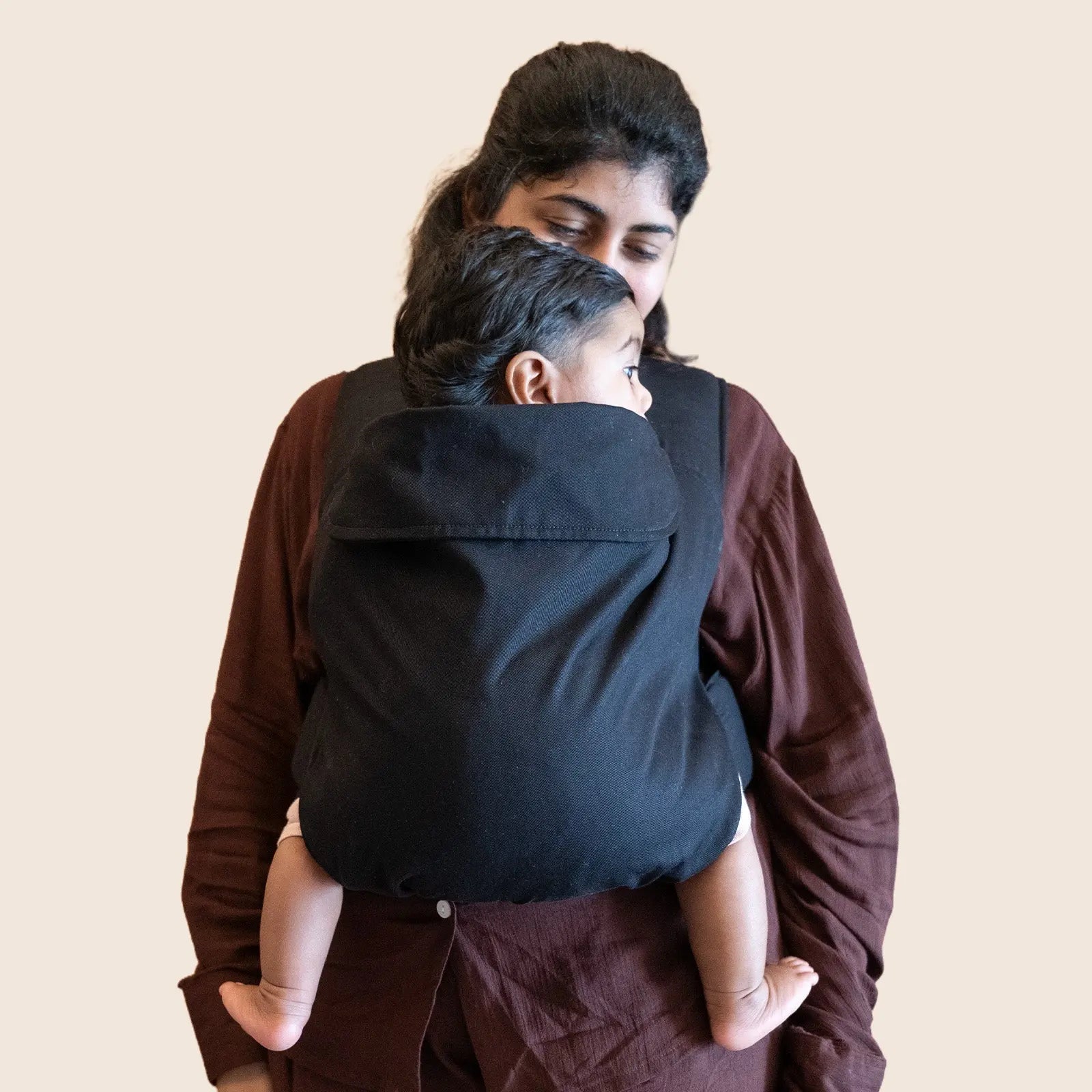My Snugs Compact Baby Carrier: Fits in Your Palm, Perfect for Travel - Snugs