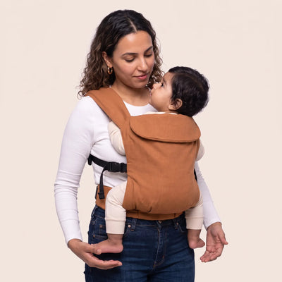 Snugs Embrace Carrier in Terracotta 